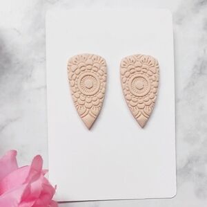 OpalGlaze Elegant Mandala Pastel Oversized Studs